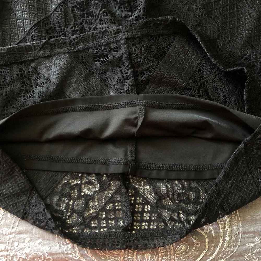 Guess Black Lace Cut Out Party Dress - Picture 9 of 11